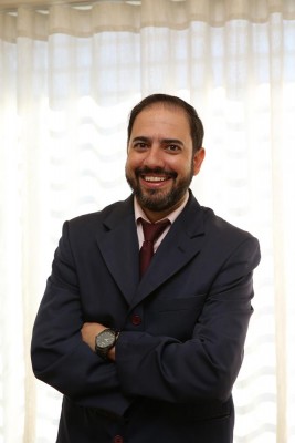 Dr. Luciano dos Santos - CRO/SP 71.556